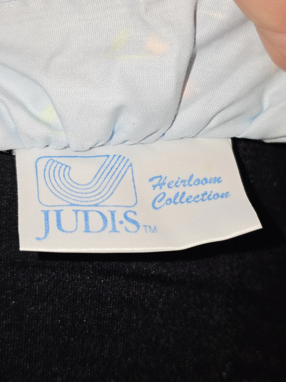 Judis Heirloom Collection Vintage Baby Comforter Pastel Colors Reversible Rare